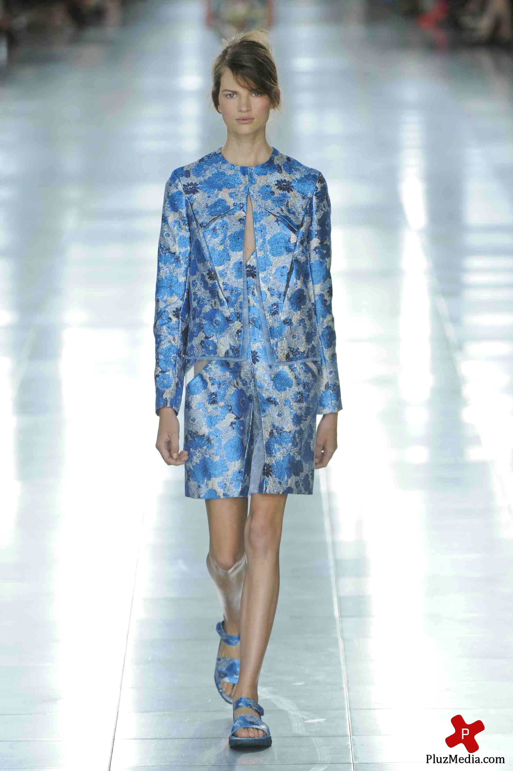 London Fashion Week Spring Summer 2012 - Christopher Kane - Catwalk | Picture 82678